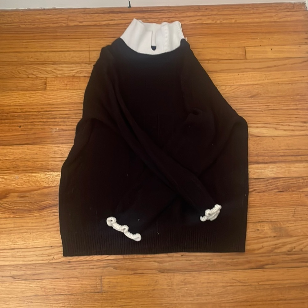 black white collar sweater